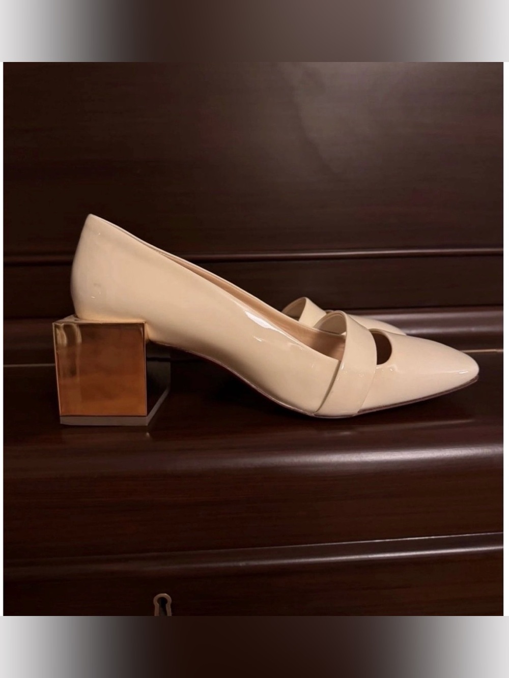 Christian Louboutin Cream Patent Mary Jane Block Heel Pumps Size 38 - Picture 3 of 9